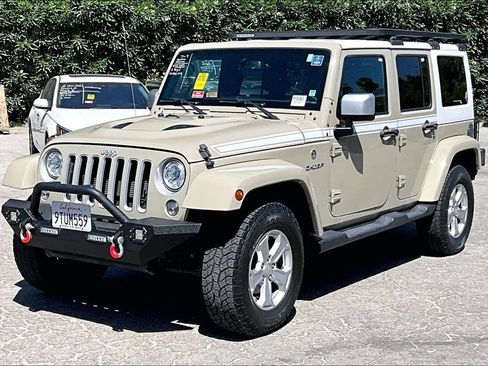 Used 2017 Jeep Wrangler Unlimited Sahara w/ Quick Order Package 24E Chief AWD/4WD image 3