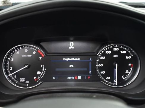 Used 2023 Cadillac XT4 Premium Luxury w/ Cold Weather Package image 18