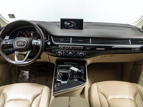 Used 2019 Audi Q7 3.0T Premium w/ Convenience Package AWD/4WD image 21