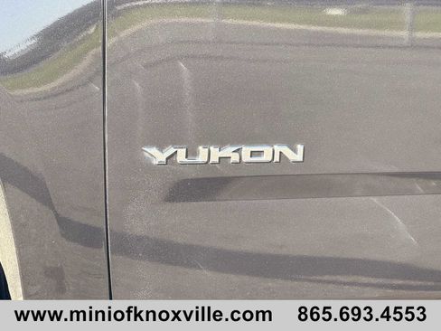 Used 2018 GMC Yukon SLT w/ Open Road Package image 38