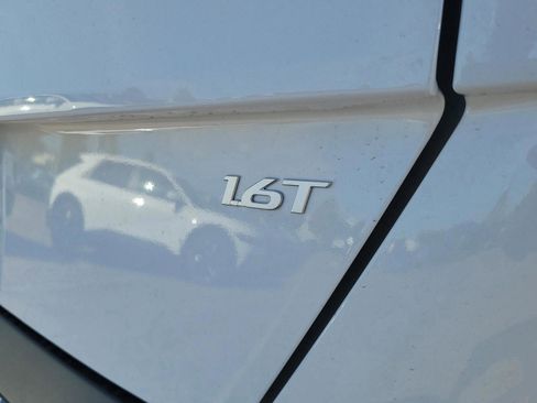 New 2026 Hyundai Kona SEL Premium image 7