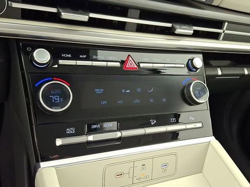 New 2026 Hyundai Santa Fe SE FWD image 15