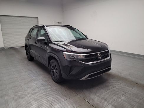 Used 2023 Volkswagen Taos S FWD image 13