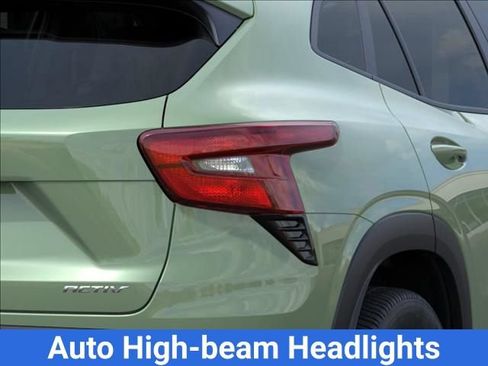New 2026 Chevrolet Trax ACTIV w/ Sunroof Package FWD image 13