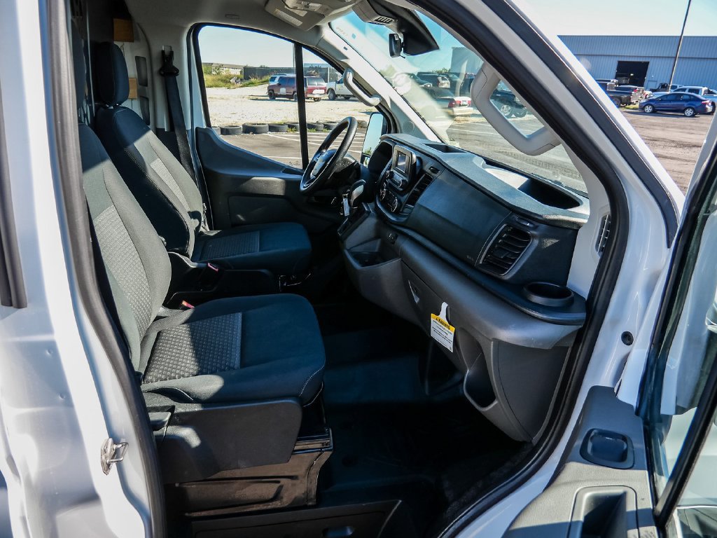 Used 2025 Ford Transit 250 Low Roof w/ Exterior Upgrade Package RWD image 21