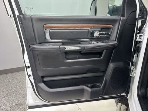 Used 2018 RAM 2500 Laramie AWD/4WD image 12
