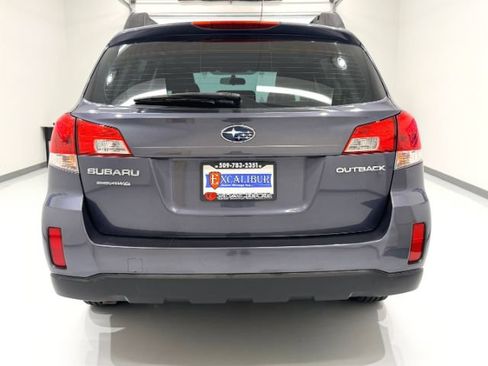Used 2014 Subaru Outback 2.5i AWD/4WD image 5