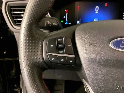 Used 2024 Ford Escape ST-Line AWD/4WD image 18