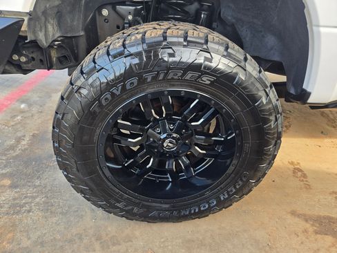 Used 2019 Ford F250 Lariat w/ Lariat Ultimate Package AWD/4WD image 10