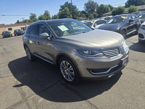 Used 2016 Lincoln MKX Reserve w/ Climate Package AWD/4WD image 5