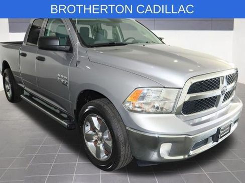 Used 2019 RAM 1500 ST w/ SXT Plus Group AWD/4WD image 9