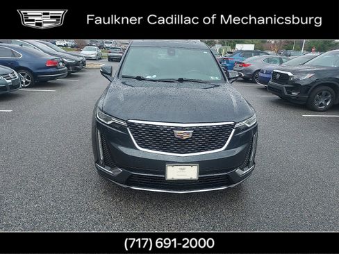 Used 2021 Cadillac XT6 Premium Luxury image 2