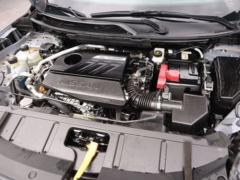 Certified 2025 Nissan Rogue SL w/ Tech Package AWD/4WD image 29