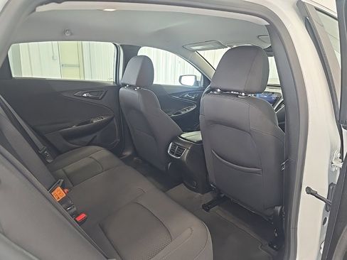 Used 2024 Chevrolet Malibu LT image 20