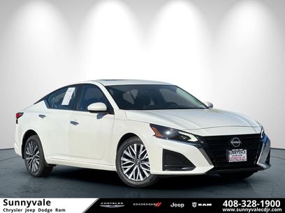 Used 2023 Nissan Altima 2.5 SV w/ SV Premium Package