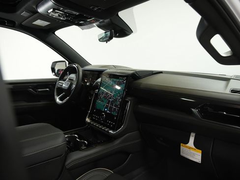 New 2026 GMC Yukon XL Elevation w/ Elevation Premium Package AWD/4WD image 20