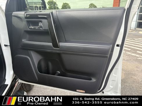 Used 2020 Toyota 4Runner Nightshade image 17