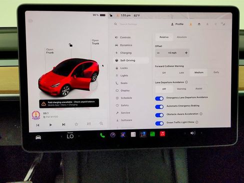 Used 2024 Tesla Model Y Long Range AWD/4WD image 20