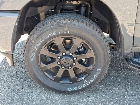 New 2026 RAM 2500 Big Horn AWD/4WD image 18