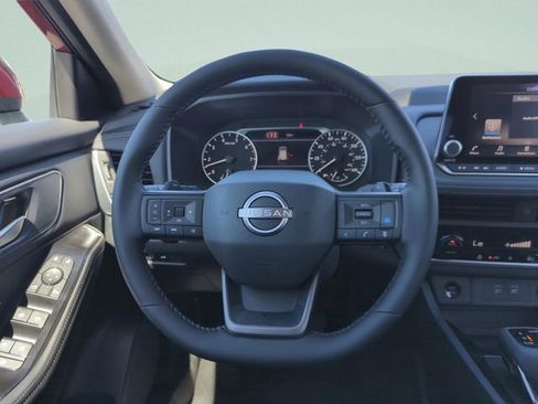 New 2026 Nissan Rogue SV w/ Cold Weather Package FWD image 25