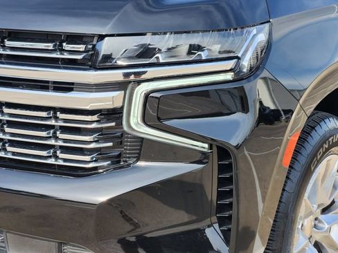 Used 2024 Chevrolet Tahoe Premier AWD/4WD image 16