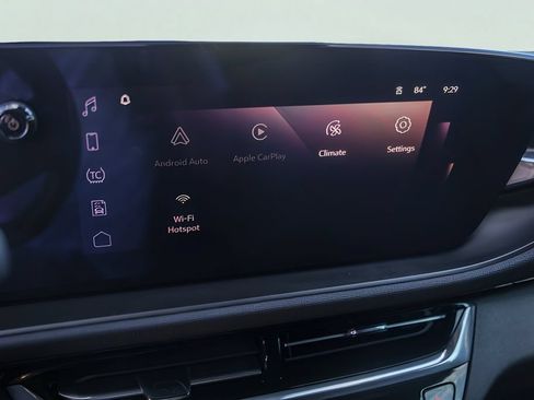 Used 2025 Buick Envista Sport Touring w/ Convenience I Package FWD image 19