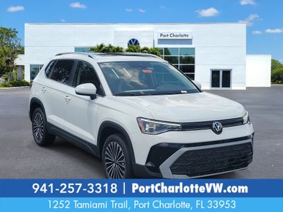New 2025 Volkswagen Taos SE