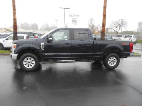 Used 2022 Ford F250 XLT w/ XLT Value Package image 3