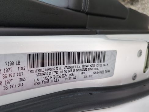 Used 2018 Dodge Durango Citadel w/ Quick Order Package 22P image 27