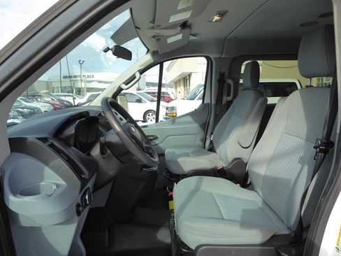 Used 2015 Ford Transit 350 XL image 18