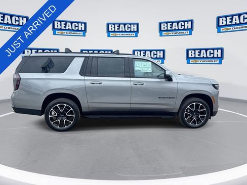 New 2026 Chevrolet Suburban RST AWD/4WD image 9