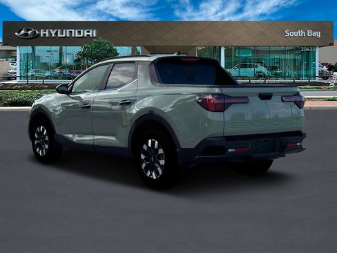 New 2025 Hyundai Santa Cruz SEL image 5