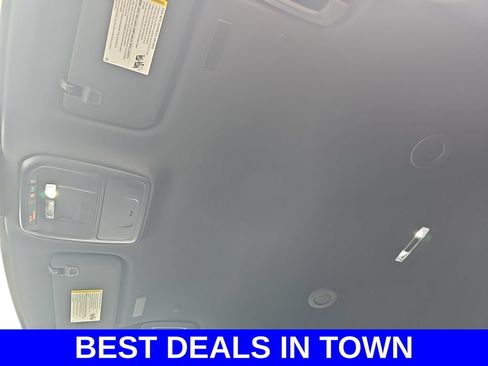 New 2026 Chevrolet Traverse LT w/ Midnight/Sport Edition FWD image 32