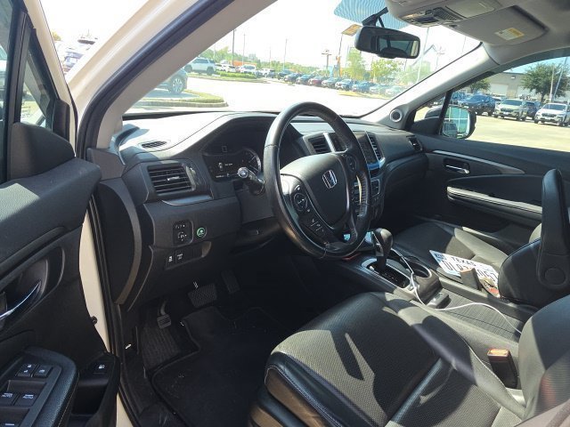 Used 2019 Honda Ridgeline RTL-T image 2