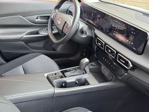 New 2026 Nissan Sentra SV w/ Floor Mat Package FWD image 12