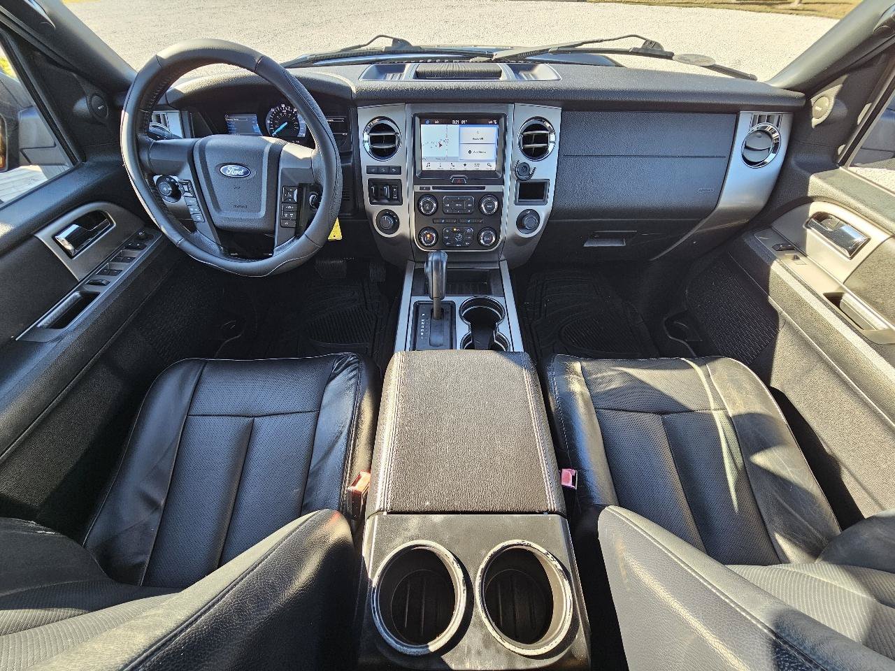 Used 2017 Ford Expedition EL XLT w/ Equipment Group 202A AWD/4WD image 42