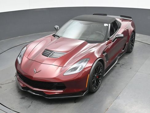 Used 2019 Chevrolet Corvette Z06 RWD image 39
