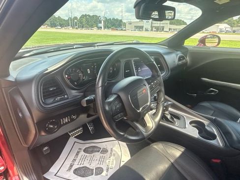 Used 2023 Dodge Challenger SXT w/ Plus Package RWD image 13