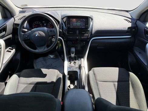 Used 2024 Mitsubishi Eclipse Cross ES image 10