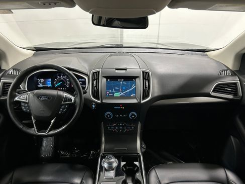 Used 2019 Ford Edge SEL w/ Equipment Group 201A AWD/4WD image 14