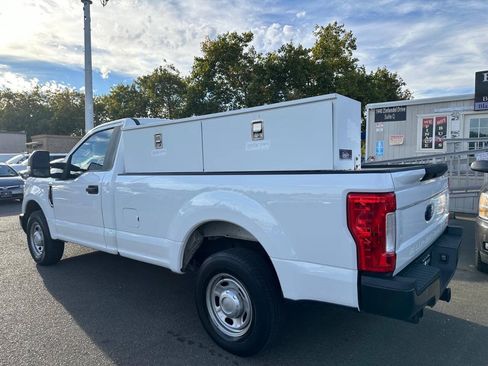 Used 2017 Ford F250 XL w/ Power Equipment Group RWD image 8