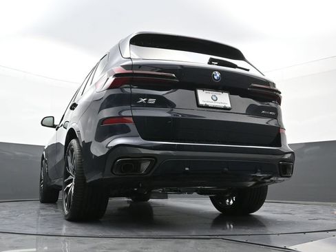 New 2026 BMW X5 xDrive40i w/ M Sport Package AWD/4WD image 26
