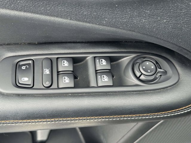 Used 2020 Jeep Compass Latitude w/ Popular Equipment Group AWD/4WD image 25