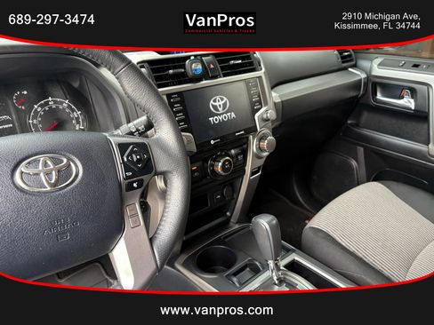Used 2024 Toyota 4Runner SR5 image 12