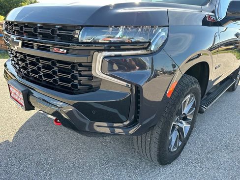 Used 2024 Chevrolet Tahoe Z71 AWD/4WD image 5
