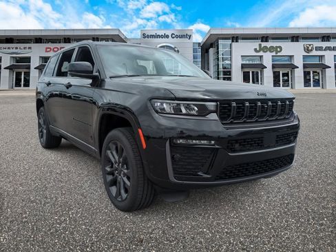 New 2026 Jeep Grand Cherokee L Limited AWD/4WD image 2