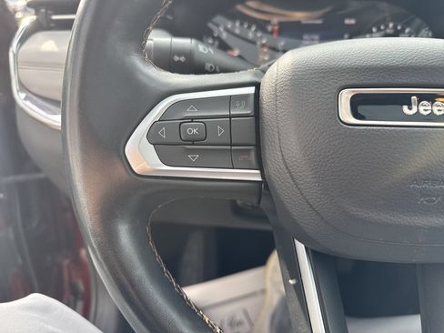 Used 2022 Jeep Compass Limited w/ Sun and Sound Group image 18