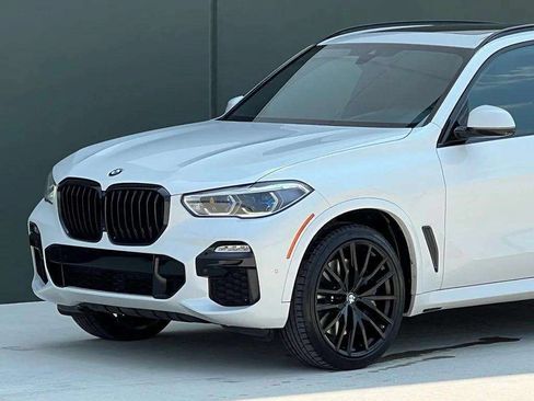 Used 2020 BMW X5 M50i w/ Executive Package AWD/4WD image 36