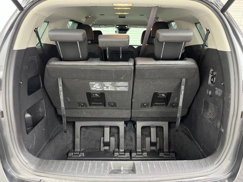 Used 2024 Kia Carnival SX FWD image 25