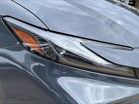 Used 2025 Toyota Camry LE image 26